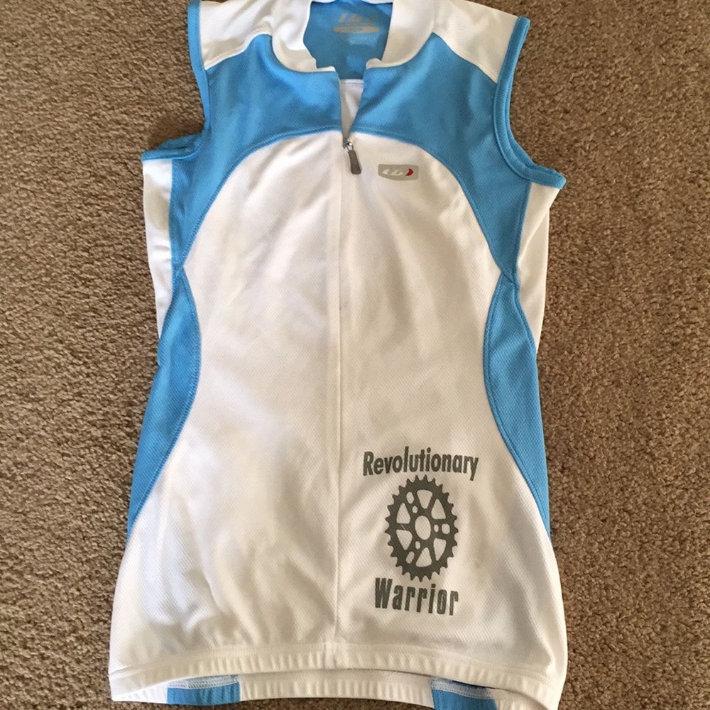 Louis Garner-cycling shirt